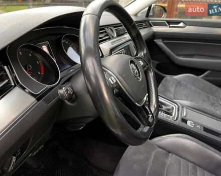 Фольксваген Пассат 2015 в Ивано-Франковске на Automoto.ua Серый Фольксваген Пассат, объемом двигателя 1.97 л и пробегом 293 тыс. км за 17600 $, фото 22 на Automoto.ua