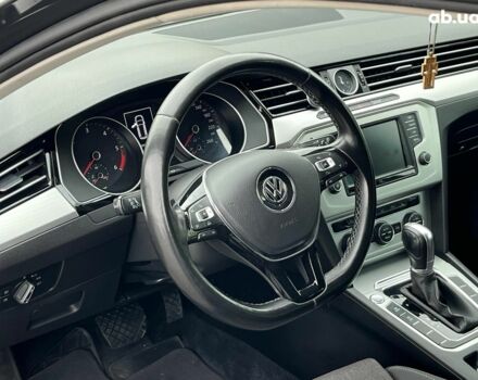 Серый Фольксваген Пассат, объемом двигателя 2 л и пробегом 300 тыс. км за 15390 $, фото 27 на Automoto.ua