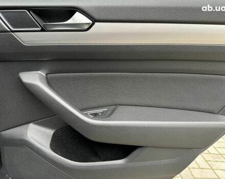 Серый Фольксваген Пассат, объемом двигателя 2 л и пробегом 283 тыс. км за 14990 $, фото 18 на Automoto.ua