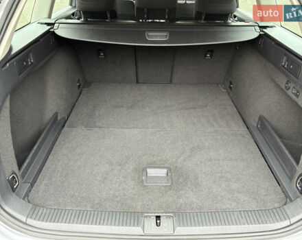 Серый Фольксваген Пассат, объемом двигателя 1.6 л и пробегом 251 тыс. км за 12300 $, фото 14 на Automoto.ua