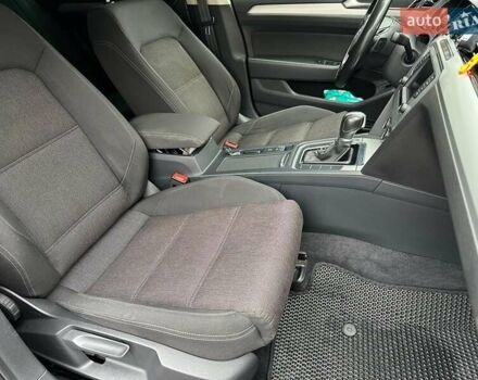 Сірий Фольксваген Пассат, об'ємом двигуна 2 л та пробігом 283 тис. км за 14990 $, фото 20 на Automoto.ua