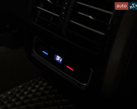 Серый Фольксваген Пассат, объемом двигателя 2 л и пробегом 257 тыс. км за 13599 $, фото 23 на Automoto.ua