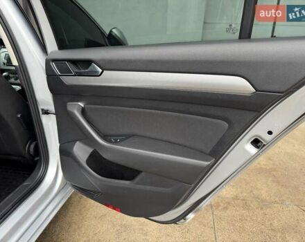 Серый Фольксваген Пассат, объемом двигателя 2 л и пробегом 273 тыс. км за 13800 $, фото 55 на Automoto.ua