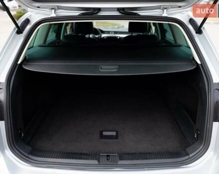 Сірий Фольксваген Пассат, об'ємом двигуна 2 л та пробігом 238 тис. км за 15300 $, фото 27 на Automoto.ua