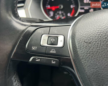 Серый Фольксваген Пассат, объемом двигателя 1.97 л и пробегом 218 тыс. км за 11800 $, фото 14 на Automoto.ua