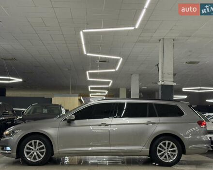 Серый Фольксваген Пассат, объемом двигателя 2 л и пробегом 257 тыс. км за 13599 $, фото 14 на Automoto.ua