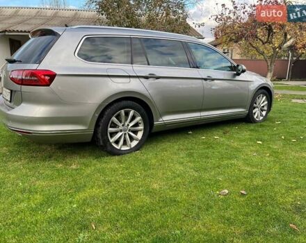 Фольксваген Пассат 2015 в Ивано-Франковске на Automoto.ua Серый Фольксваген Пассат, объемом двигателя 1.97 л и пробегом 293 тыс. км за 17600 $, фото 7 на Automoto.ua