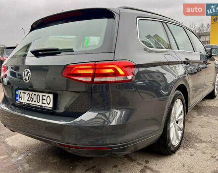 Серый Фольксваген Пассат, объемом двигателя 1.97 л и пробегом 218 тыс. км за 11800 $, фото 5 на Automoto.ua