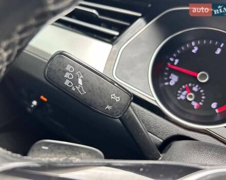 Серый Фольксваген Пассат, объемом двигателя 1.97 л и пробегом 334 тыс. км за 13000 $, фото 21 на Automoto.ua