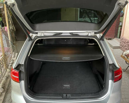 Серый Фольксваген Пассат, объемом двигателя 1.97 л и пробегом 326 тыс. км за 15999 $, фото 34 на Automoto.ua