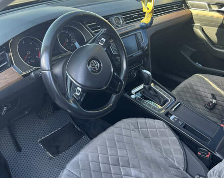 Серый Фольксваген Пассат, объемом двигателя 1.97 л и пробегом 316 тыс. км за 16200 $, фото 11 на Automoto.ua