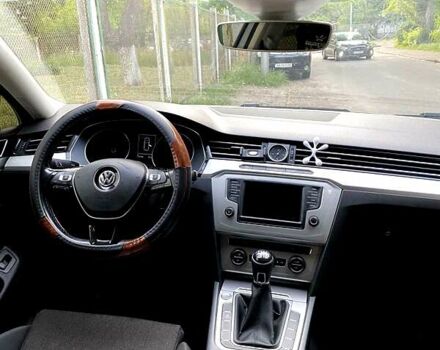 Серый Фольксваген Пассат, объемом двигателя 2 л и пробегом 229 тыс. км за 17000 $, фото 3 на Automoto.ua