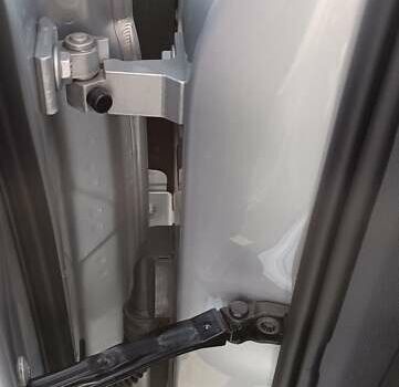 Серый Фольксваген Пассат, объемом двигателя 1.6 л и пробегом 235 тыс. км за 12800 $, фото 37 на Automoto.ua