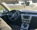 Фольксваген Пассат 2015 в Львове на Automoto.ua Серый Фольксваген Пассат, объемом двигателя 1.97 л и пробегом 315 тыс. км за 13500 $, фото 9 на Automoto.ua