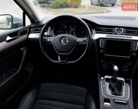 Сірий Фольксваген Пассат, об'ємом двигуна 2 л та пробігом 238 тис. км за 15300 $, фото 12 на Automoto.ua