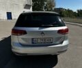 Сірий Фольксваген Пассат, об'ємом двигуна 2 л та пробігом 303 тис. км за 13700 $, фото 3 на Automoto.ua