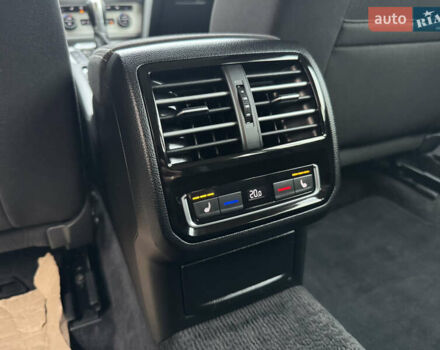 Серый Фольксваген Пассат, объемом двигателя 2 л и пробегом 248 тыс. км за 13750 $, фото 15 на Automoto.ua