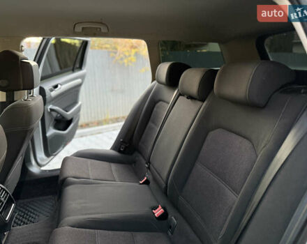 Серый Фольксваген Пассат, объемом двигателя 2 л и пробегом 256 тыс. км за 12800 $, фото 18 на Automoto.ua