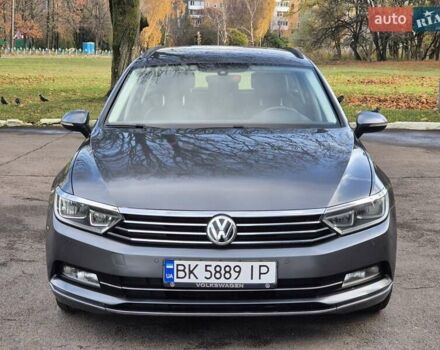 Серый Фольксваген Пассат, объемом двигателя 1.4 л и пробегом 219 тыс. км за 11600 $, фото 4 на Automoto.ua