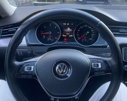 Фольксваген Пассат 2015 в Киеве на Automoto.ua Серый Фольксваген Пассат, объемом двигателя 1.97 л и пробегом 272 тыс. км за 16800 $, фото 3 на Automoto.ua