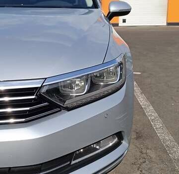 Серый Фольксваген Пассат, объемом двигателя 1.6 л и пробегом 235 тыс. км за 12800 $, фото 52 на Automoto.ua