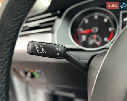 Серый Фольксваген Пассат, объемом двигателя 2 л и пробегом 248 тыс. км за 13750 $, фото 97 на Automoto.ua