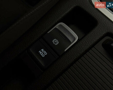 Серый Фольксваген Пассат, объемом двигателя 2 л и пробегом 257 тыс. км за 13599 $, фото 33 на Automoto.ua