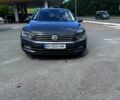 Серый Фольксваген Пассат, объемом двигателя 1.6 л и пробегом 330 тыс. км за 13500 $, фото 1 на Automoto.ua