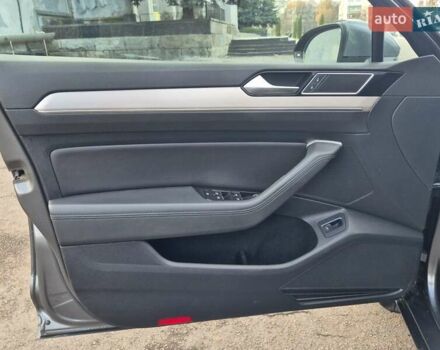 Серый Фольксваген Пассат, объемом двигателя 1.4 л и пробегом 219 тыс. км за 11600 $, фото 13 на Automoto.ua