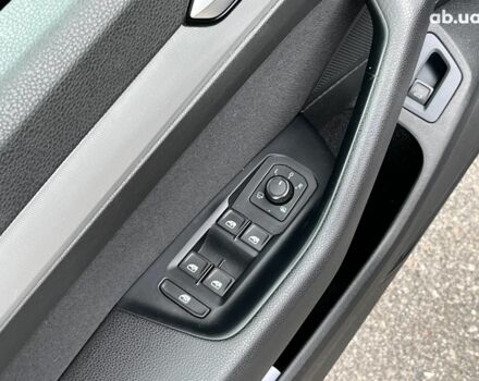 Серый Фольксваген Пассат, объемом двигателя 2 л и пробегом 300 тыс. км за 15390 $, фото 24 на Automoto.ua