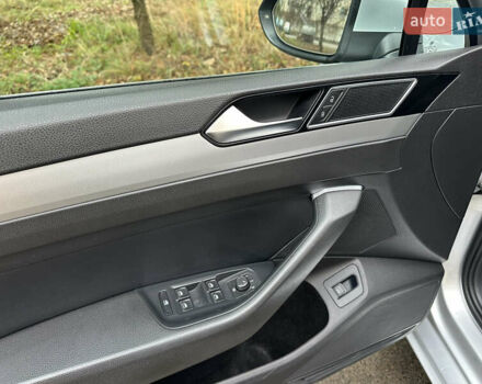 Серый Фольксваген Пассат, объемом двигателя 2 л и пробегом 312 тыс. км за 13999 $, фото 17 на Automoto.ua