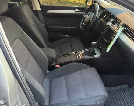 Серый Фольксваген Пассат, объемом двигателя 1.97 л и пробегом 263 тыс. км за 13999 $, фото 33 на Automoto.ua