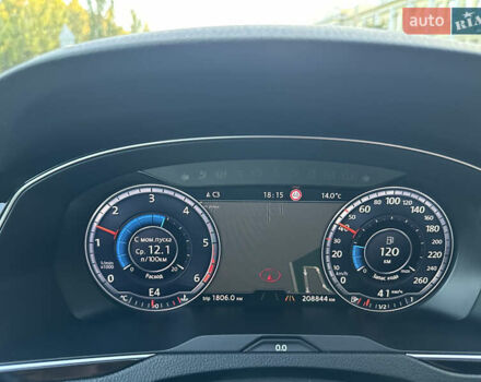 Серый Фольксваген Пассат, объемом двигателя 1.97 л и пробегом 208 тыс. км за 18000 $, фото 12 на Automoto.ua