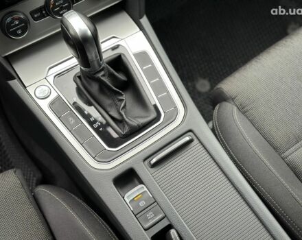 Серый Фольксваген Пассат, объемом двигателя 2 л и пробегом 283 тыс. км за 14990 $, фото 27 на Automoto.ua