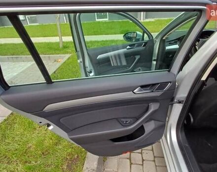 Серый Фольксваген Пассат, объемом двигателя 1.97 л и пробегом 270 тыс. км за 14000 $, фото 16 на Automoto.ua