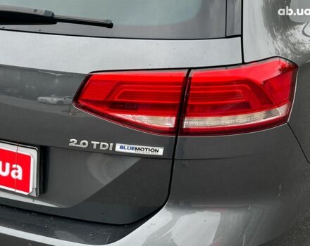 Серый Фольксваген Пассат, объемом двигателя 2 л и пробегом 300 тыс. км за 15390 $, фото 10 на Automoto.ua