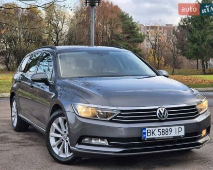 Серый Фольксваген Пассат, объемом двигателя 1.4 л и пробегом 219 тыс. км за 11600 $, фото 2 на Automoto.ua