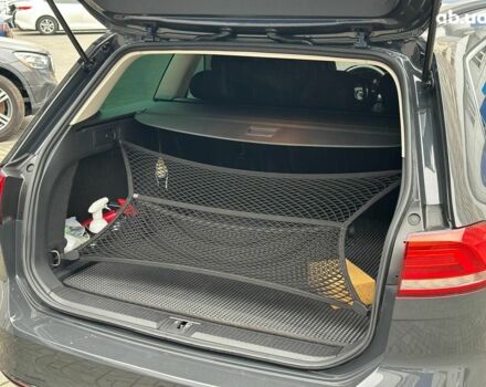 Серый Фольксваген Пассат, объемом двигателя 2 л и пробегом 283 тыс. км за 14990 $, фото 16 на Automoto.ua