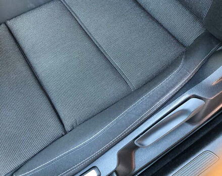 Серый Фольксваген Пассат, объемом двигателя 1.6 л и пробегом 299 тыс. км за 14250 $, фото 10 на Automoto.ua