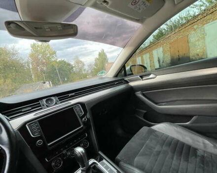 Серый Фольксваген Пассат, объемом двигателя 1.97 л и пробегом 326 тыс. км за 15999 $, фото 47 на Automoto.ua