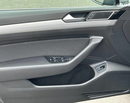 Серый Фольксваген Пассат, объемом двигателя 2 л и пробегом 300 тыс. км за 15390 $, фото 23 на Automoto.ua