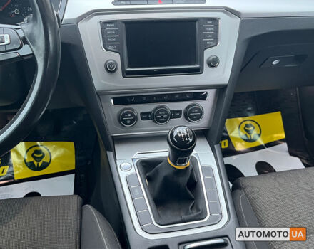 Сірий Фольксваген Пассат, об'ємом двигуна 2 л та пробігом 261 тис. км за 16000 $, фото 13 на Automoto.ua