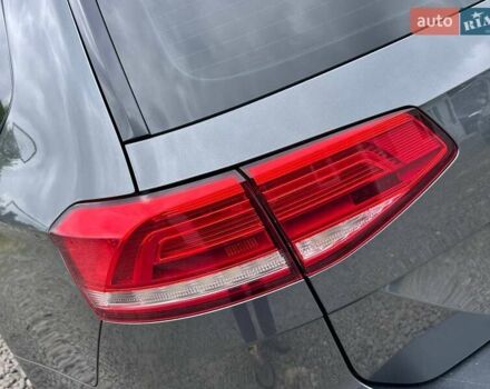 Серый Фольксваген Пассат, объемом двигателя 1.97 л и пробегом 334 тыс. км за 13000 $, фото 10 на Automoto.ua