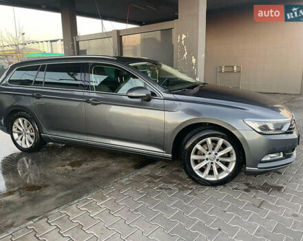 Серый Фольксваген Пассат, объемом двигателя 1.97 л и пробегом 289 тыс. км за 15200 $, фото 7 на Automoto.ua