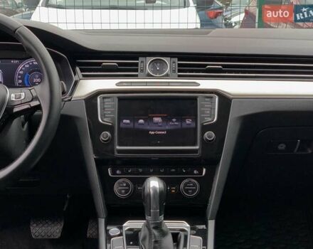 Серый Фольксваген Пассат, объемом двигателя 2 л и пробегом 182 тыс. км за 16455 $, фото 59 на Automoto.ua