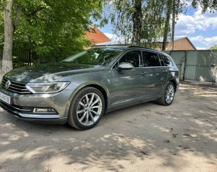 Серый Фольксваген Пассат, объемом двигателя 1.6 л и пробегом 320 тыс. км за 11700 $, фото 2 на Automoto.ua