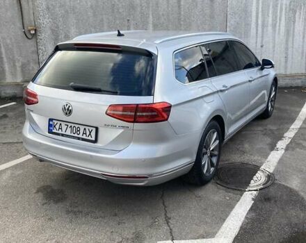 Фольксваген Пассат 2015 в Киеве на Automoto.ua Серый Фольксваген Пассат, объемом двигателя 1.97 л и пробегом 272 тыс. км за 16800 $, фото 1 на Automoto.ua