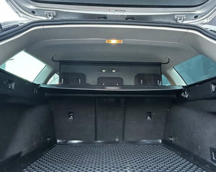 Серый Фольксваген Пассат, объемом двигателя 1.97 л и пробегом 310 тыс. км за 14700 $, фото 17 на Automoto.ua