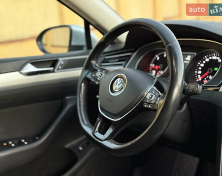 Серый Фольксваген Пассат, объемом двигателя 2 л и пробегом 256 тыс. км за 12800 $, фото 21 на Automoto.ua