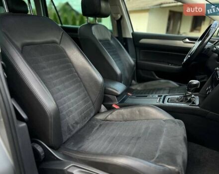 Фольксваген Пассат 2015 в Ивано-Франковске на Automoto.ua Серый Фольксваген Пассат, объемом двигателя 1.97 л и пробегом 293 тыс. км за 17600 $, фото 35 на Automoto.ua